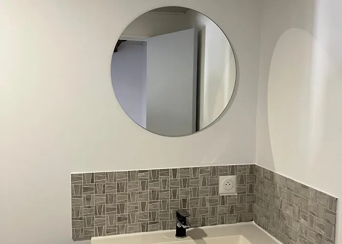 D'hotes Le Plessis Bed & Breakfast